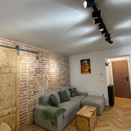 Gg Art Apartments III Ljubljana Ngoại thất bức ảnh